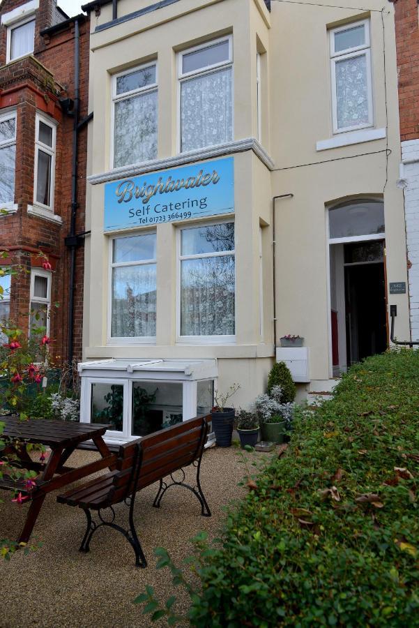 Ground Floor Apartment Up To 6 Guests With Games Chill Out Room Scarborough Exteriör bild